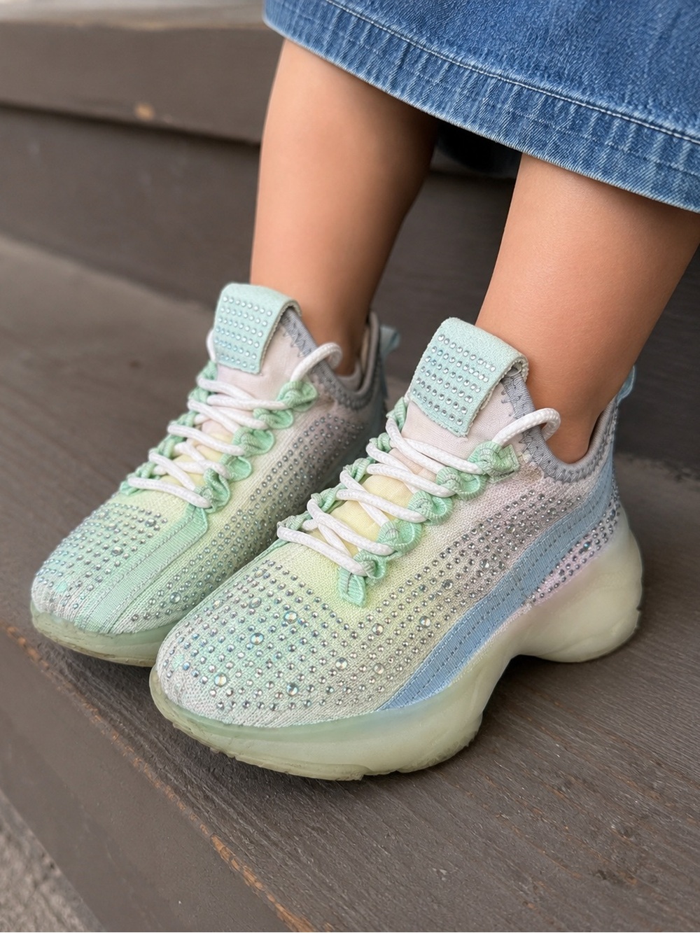 Link Girl’s Rhinestone Pastel Chunky Sneakers Mint Pink Size 1